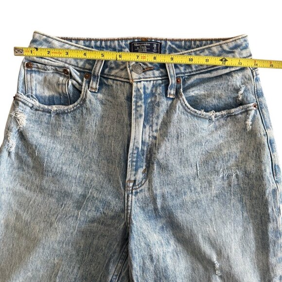 Abercrombie High Risee Mom Jean Curve Love Distressed Acid Wash Size 26 - Picture 2 of 6
